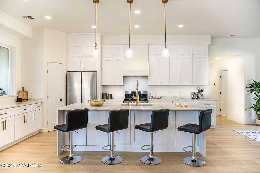 kitchen-cabinets-modern